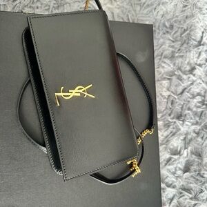Ysl cassandre phone holder